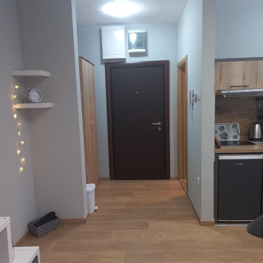 Apartman Lola ซูโบติกา ภายนอก รูปภาพ